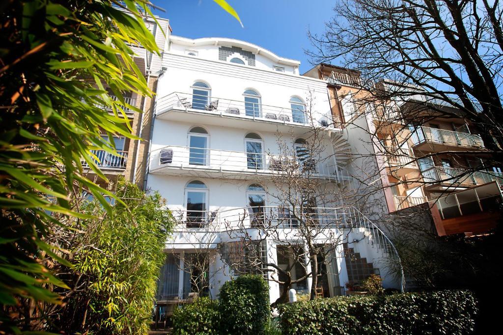 Hotel Van Bunnen นอคเคอ-เฮสท์ ภายนอก รูปภาพ