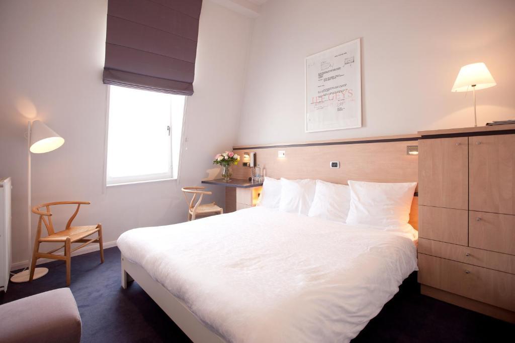 Hotel Van Bunnen นอคเคอ-เฮสท์ ห้อง รูปภาพ